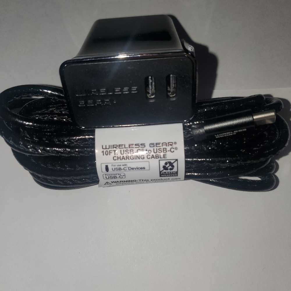 Wireless Gear Silver USB-C Charging Cable 10ft & Wall Block
